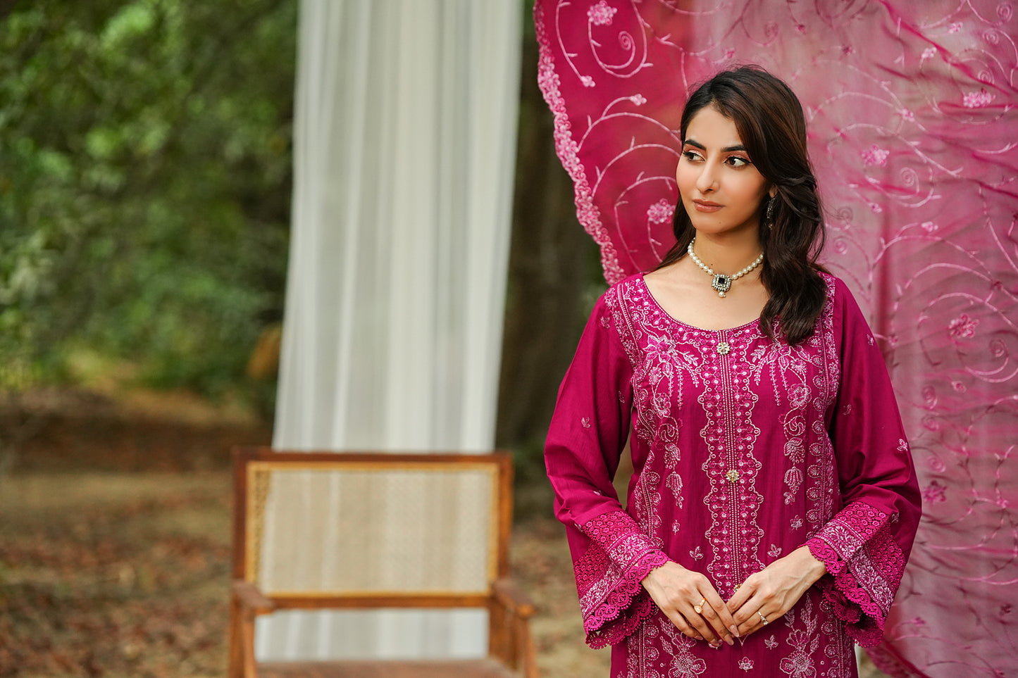 Vibrant Fuchsia Embroidered Lawn Sui