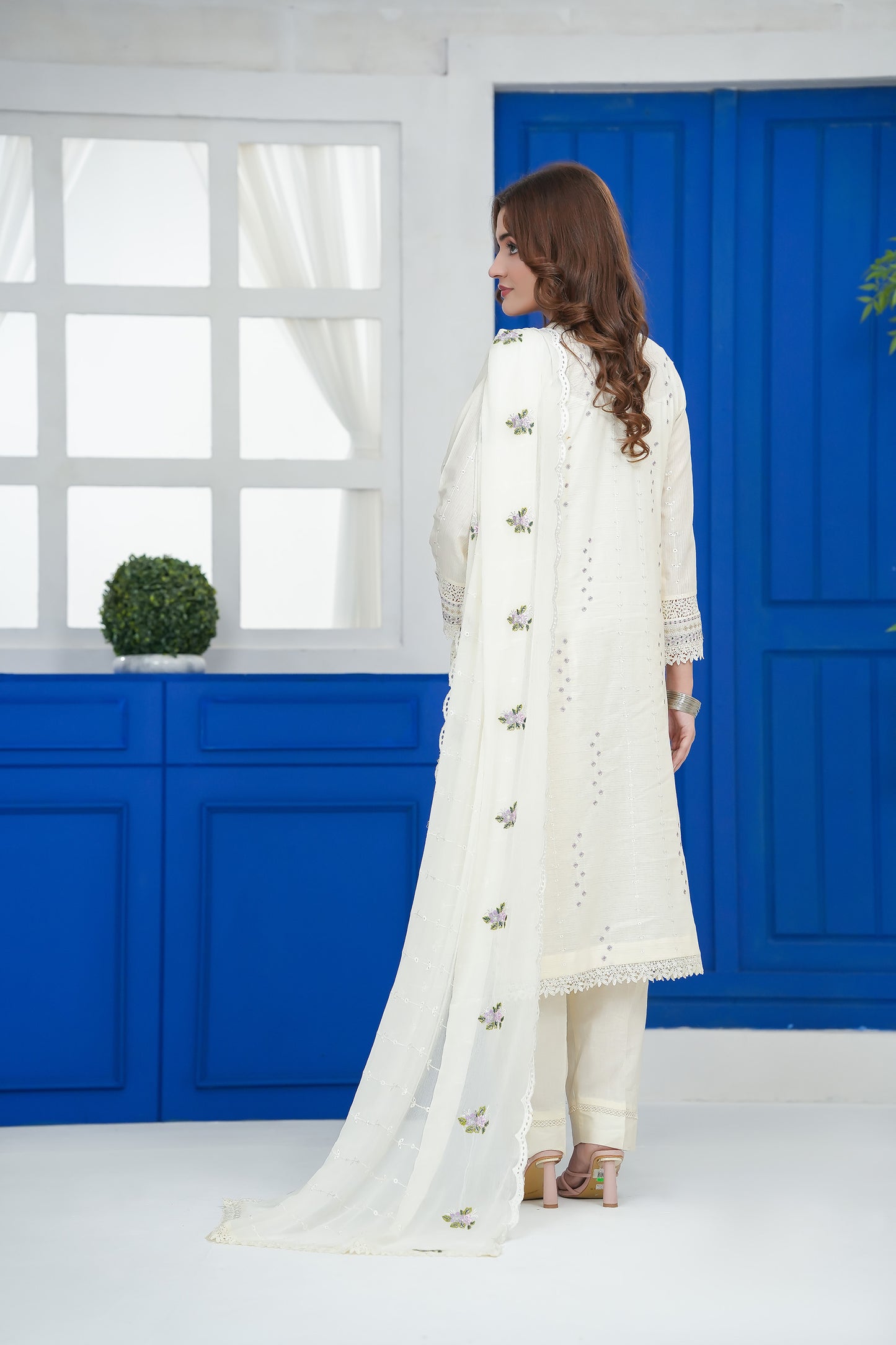 Ivory Dream Floral Embroidered